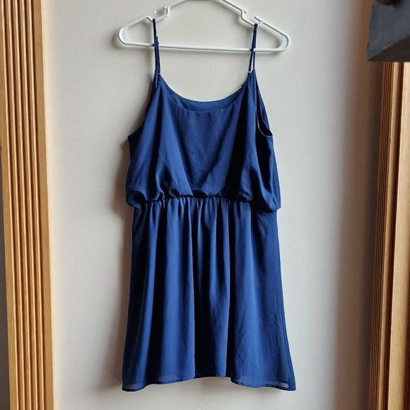 Olive & Oak Lightweight Blue Dress Size Large - Picture 15 of 16